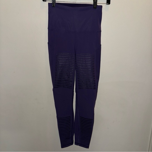 Lululemon Rogue Renegade Super High Rise Tight 25" Purple Size 4 - Picture 2 of 10